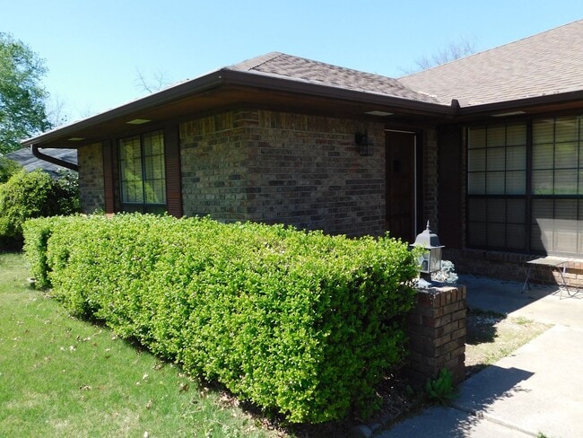 Foto del edificio - 2 Bed 2 Bath Duplex Newly Renovated