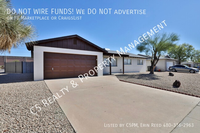 Building Photo - 13447 N 31st Dr