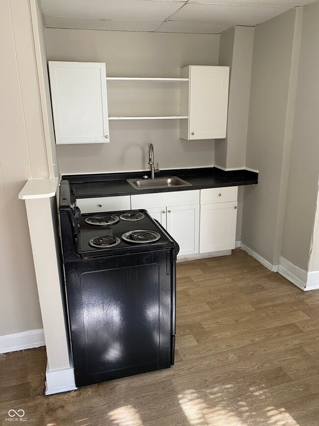 Building Photo - 520 N Moreland Ave