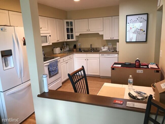 Foto del edificio - 3 br, 2 bath Condo - 9308 Hunters Creek Drive