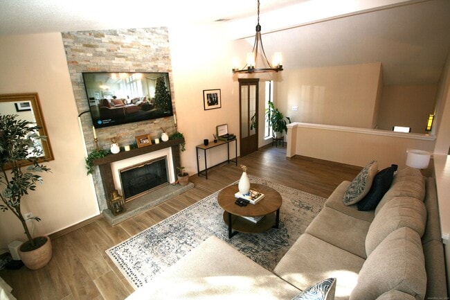 Foto del edificio - 7 Twin Oak Ct