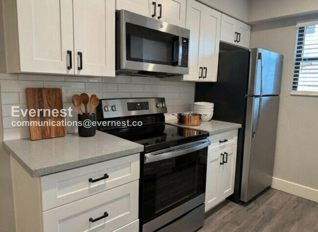 Foto del edificio - 2635 Hayden Rd