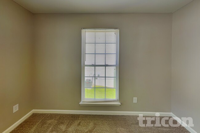 Building Photo - 5743 Village Loop