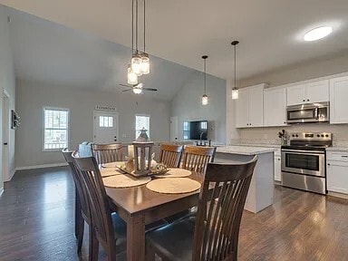 Building Photo - 2513 Warner Rd