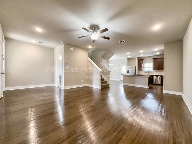 Building Photo - 3908 Ashton Dr