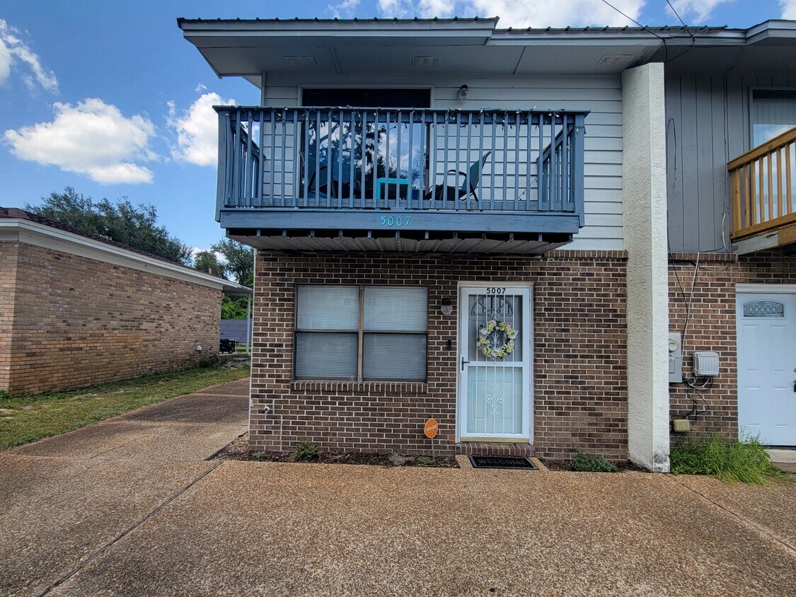 Primary Photo - 5007 Donalson Rd