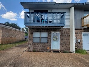 Building Photo - 5007 Donalson Rd