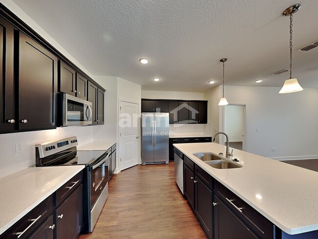 Foto del edificio - 10717 Coleman Rd