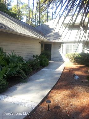 Primary Photo - 17 Saw Timber Dr