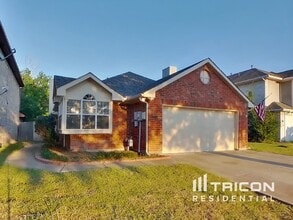 Building Photo - 5208 Wolverton Ct