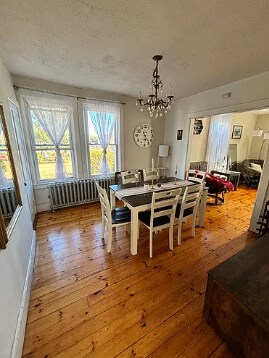 Building Photo - 156 Russell St