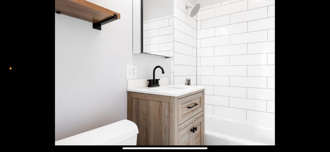 Building Photo - 1810 Dorchester Ave