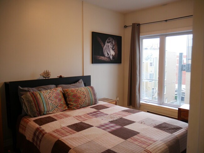 Photo du bâtiment - 7350 Av 18E