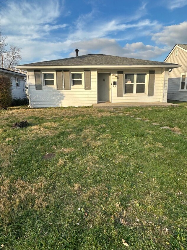 Primary Photo - Three bedroom home