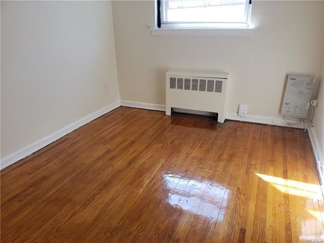 Building Photo - 2 bedroom in Bronx NY 10469