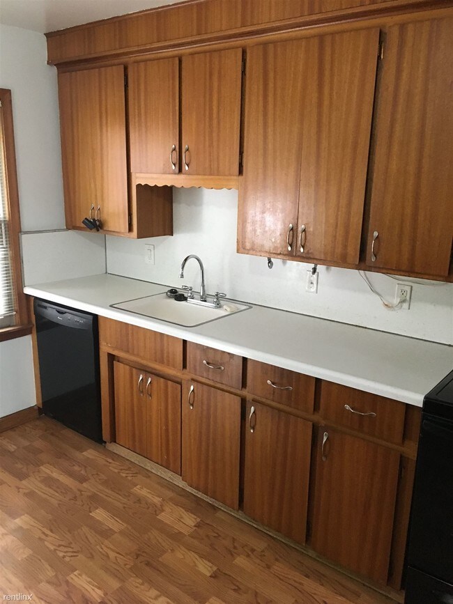 Foto del edificio - 3 br, 2 bath House - 23127 Buckingham St