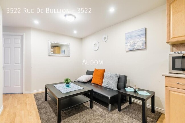 Building Photo - 3522 Rue De Bullion