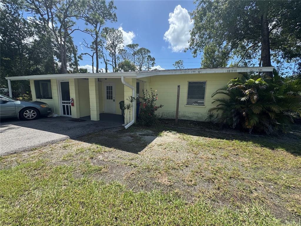 Foto principal - 242 Cedar St