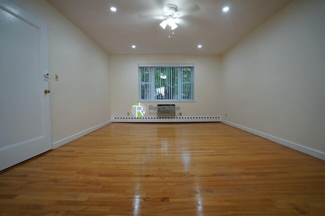 Photo - 59 Parkman St Apartment