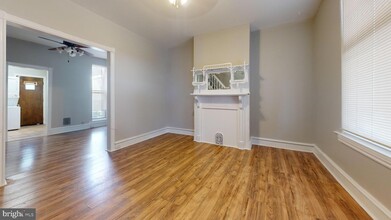 Building Photo - 44 N Yewdall St