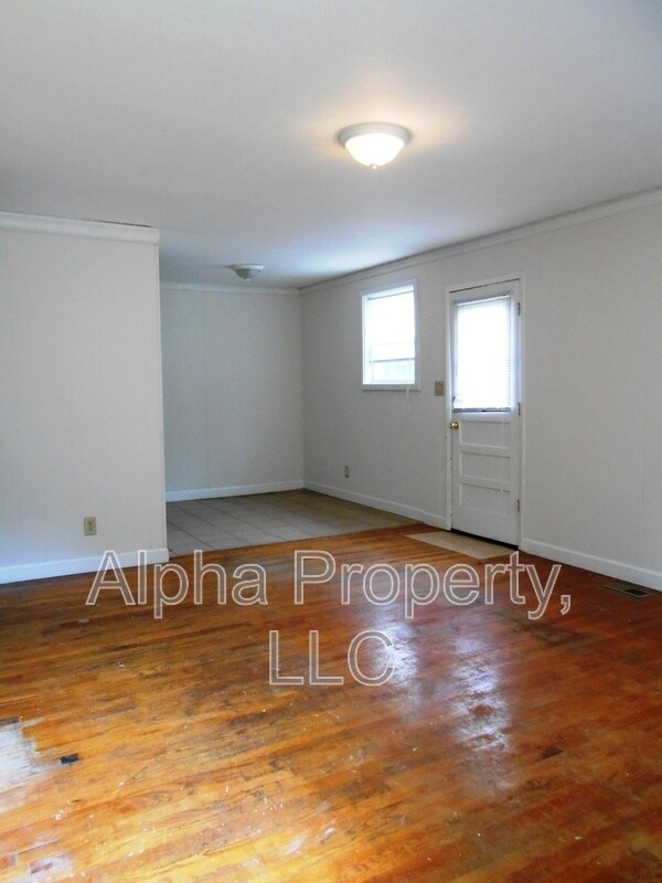 Foto del edificio - 212 Campbell Ave