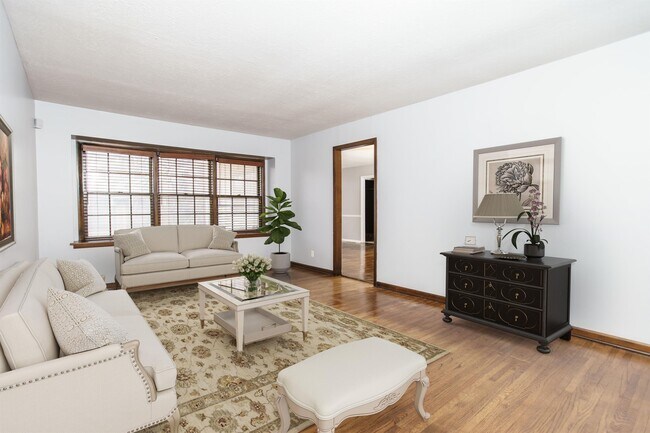 Foto del edificio - 6419 E 9th St N