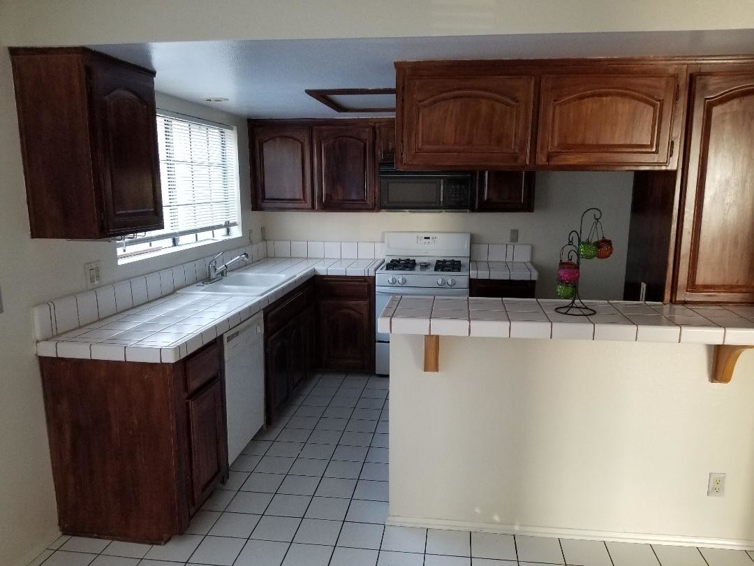Foto principal - 524 S Catalina Ave