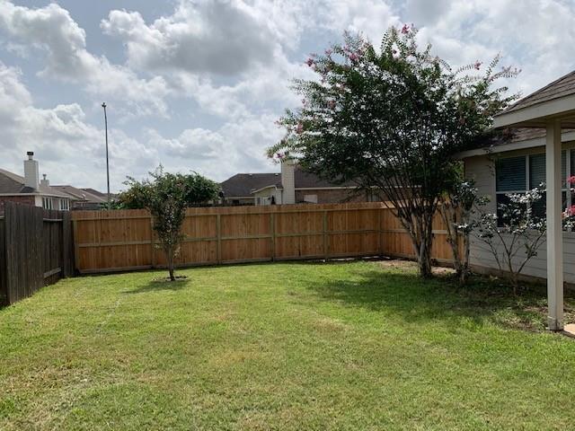 Building Photo - 15530 Anton Dr