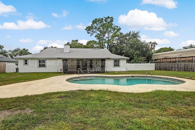 Building Photo - 10855 Mandarin Station Dr W