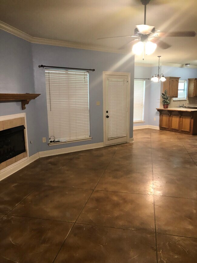 7552 Danielle Ave, Zachary, LA 70791 House Rental in Zachary, LA