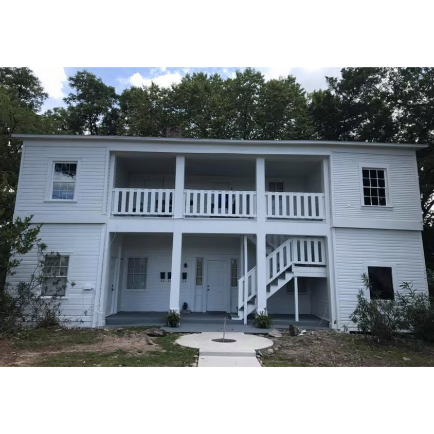 1039 8th St Unit 2, Huntsville, TX 77320 Apartments in Huntsville, TX