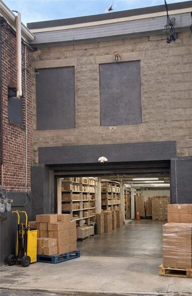 Building Photo - 103 Blackstone Ave