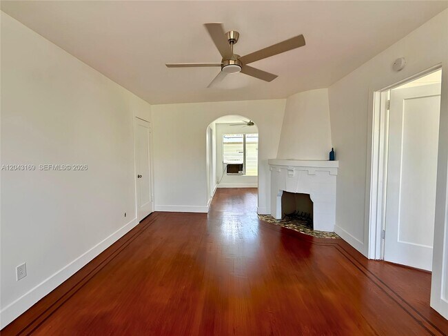 Foto del edificio - 641 10th St