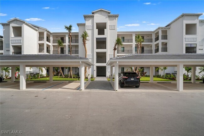 Foto del edificio - 15345 Grn Acrs Ave