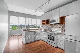 Building Photo - 4100 Lindell Blvd