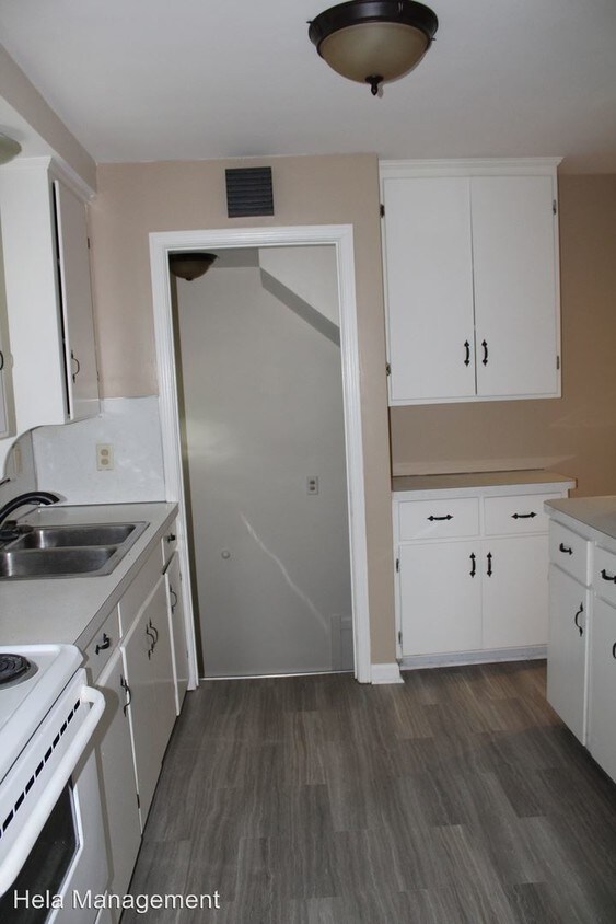 Primary Photo - 3 br, 2 bath House - 26219 Student