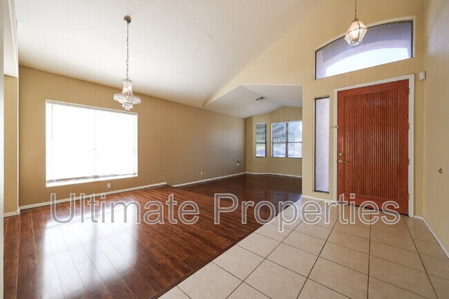Foto del edificio - 6336 W Misty Willow Ln