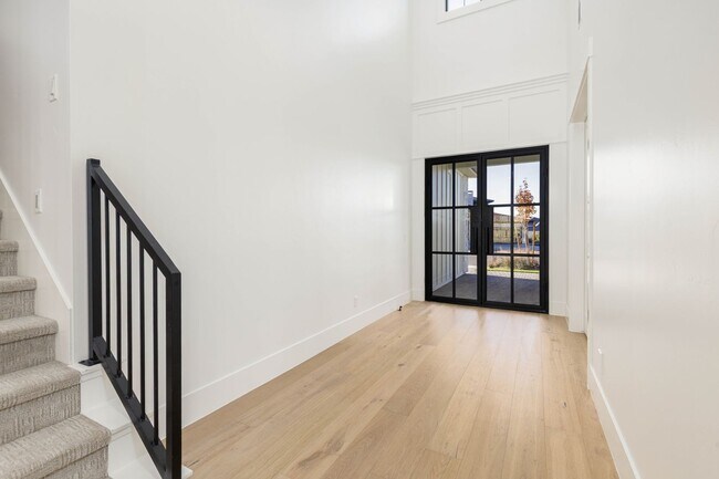 Foto del edificio - 6 bedroom with RV Garage and Hot Tub