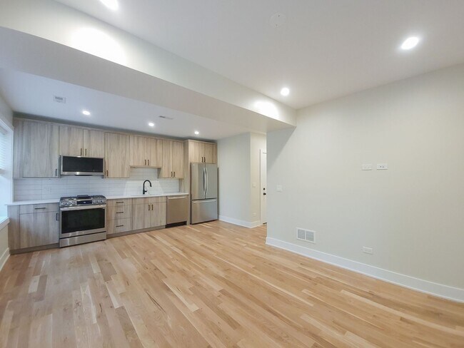 Foto del edificio - 2019 W Ainslie St