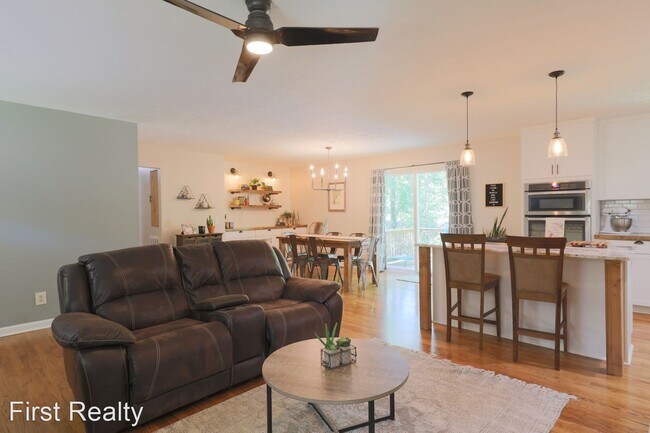 Building Photo - 4 br, 3 bath House - 239 Denson Drive