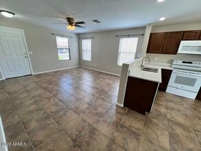 Building Photo - 2849 W San Carlos Ln