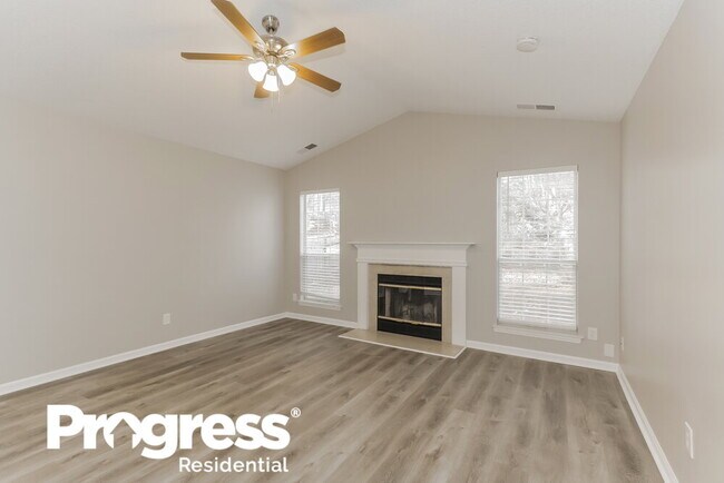 Building Photo - 2601 Clarencefield Dr