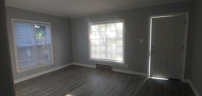 Foto del edificio - 4326 N 28th St