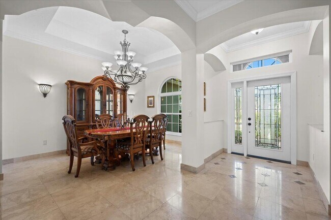 Foto del edificio - 1575 Newhaven Point Ln