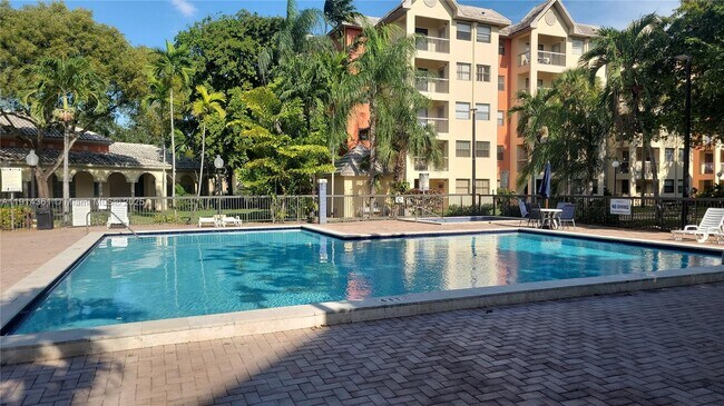 Foto del edificio - 8180 Geneva Ct