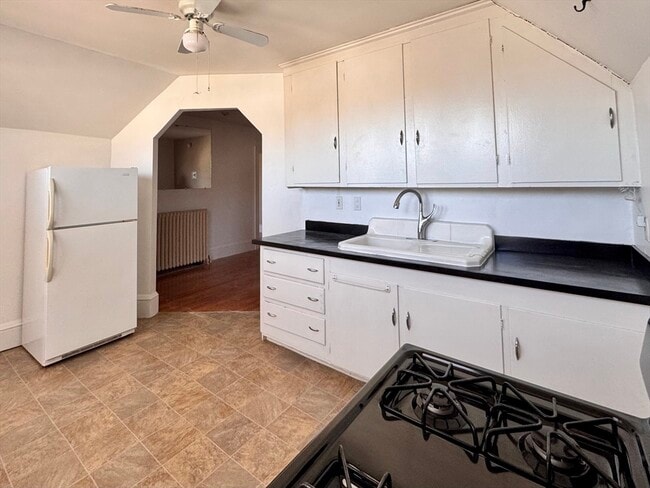 Foto del edificio - 587 Haverhill St