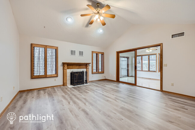 Building Photo - 16740 North Manor Road, Eden Prairie, MN, ...