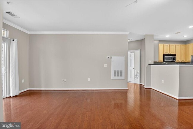 Building Photo - 2465 Army Navy Dr