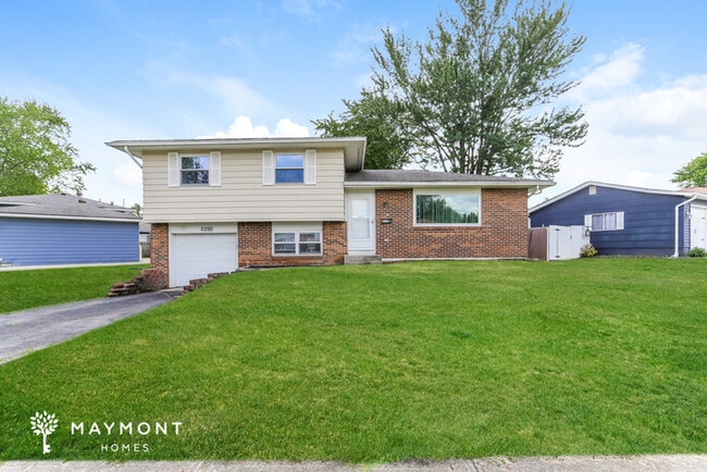 Building Photo - 5293 Tuxworth Dr