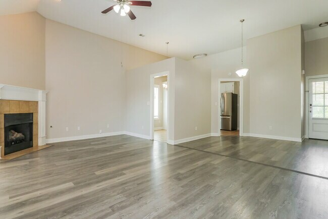 Foto del edificio - 4480 Aberton Dr
